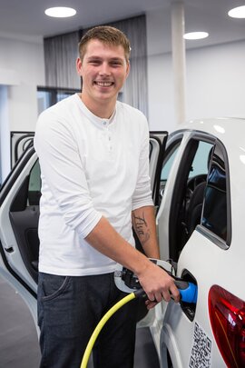 Als Elektro-Profi in Wardenburg garantieren wir Ihnen beste Qualität. Als Elektro-Profi in Wardenburg garantieren wir Ihnen beste Qualität.